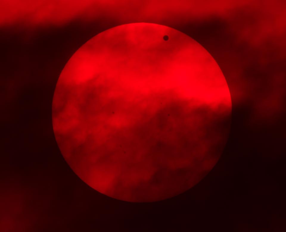 Venus transit, red filter